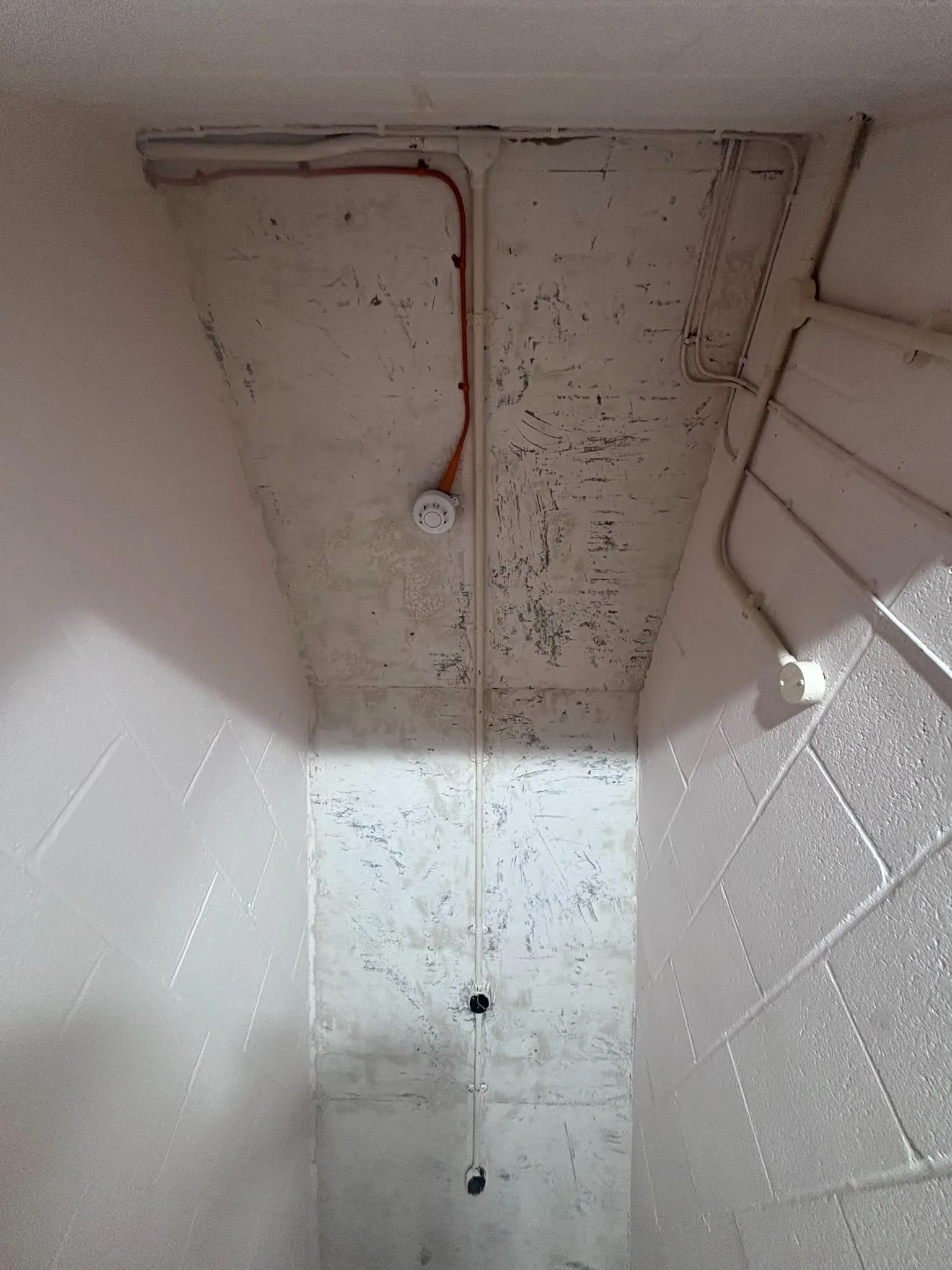 Licensed asbestos gasket removal in a Thamesmead commercial property