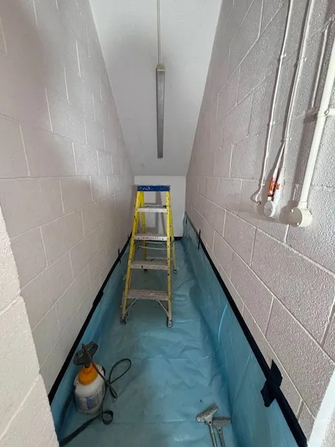 HSE-licensed asbestos gasket strip-out in SE28